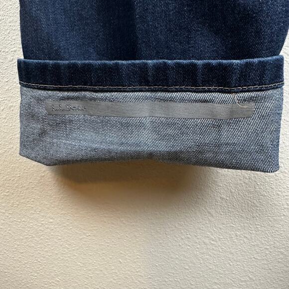L.L. Bean Men's Selvedge Jeans Medium Wash Straight Leg Gusseted Size 33x34 - Picture 4 of 12